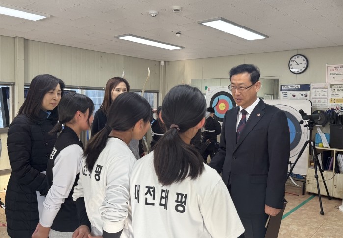 대전시의회 민경배 의원, 교육 현장과...