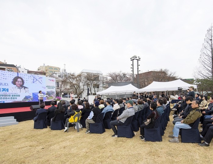 용산구, 종합행정타운 힐링정원 준공식...