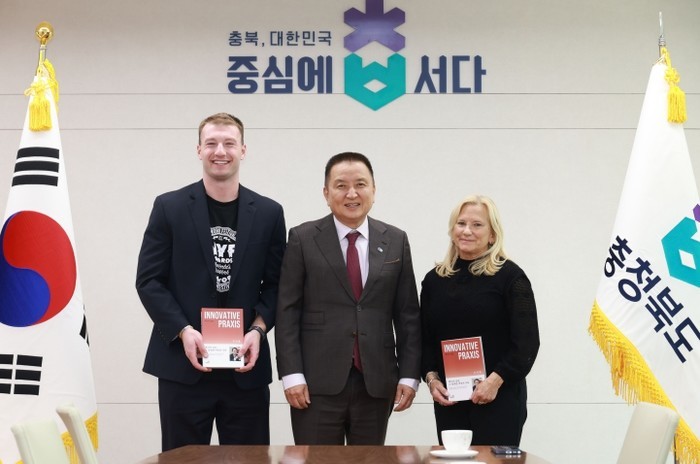 뉴욕페스티벌 CEO ‘충북영상자서전’...