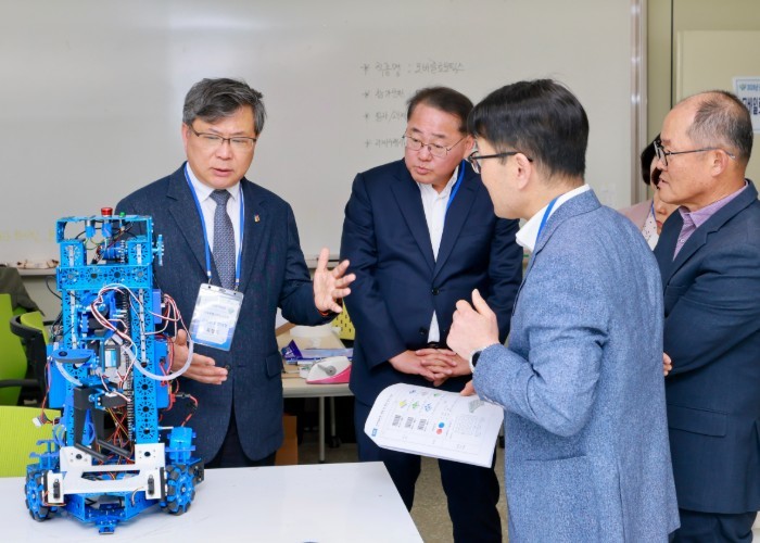 유정기 권한대행, 전북기능경기대회 참...