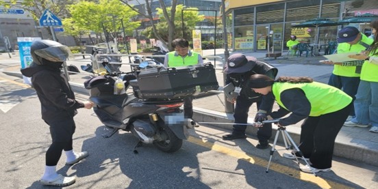 서울시, 이륜차 소음 상시 단속…“평...