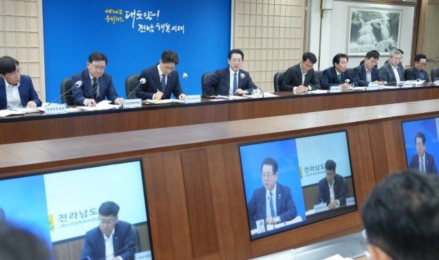 김영록 지사, “반도체·농업 AX로 ...