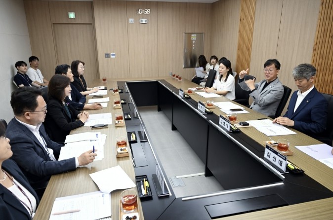 안산시, 안산교육지원청과 간담회…학생...