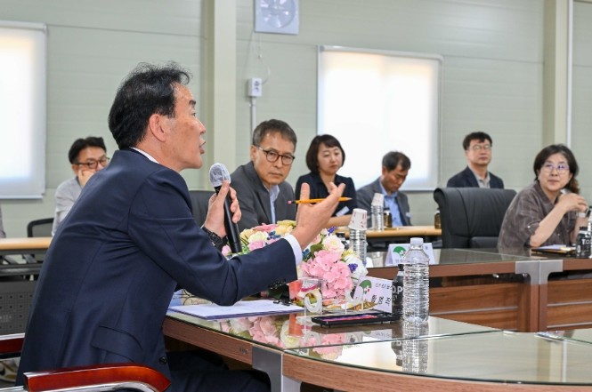 황병직 당선인, 현장 방문도 강행군