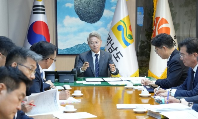 민형배 전남광주통합특별시장, 취임 첫...