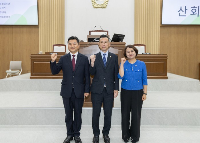 제1대 검단구의회, 상임위원장 선출…...