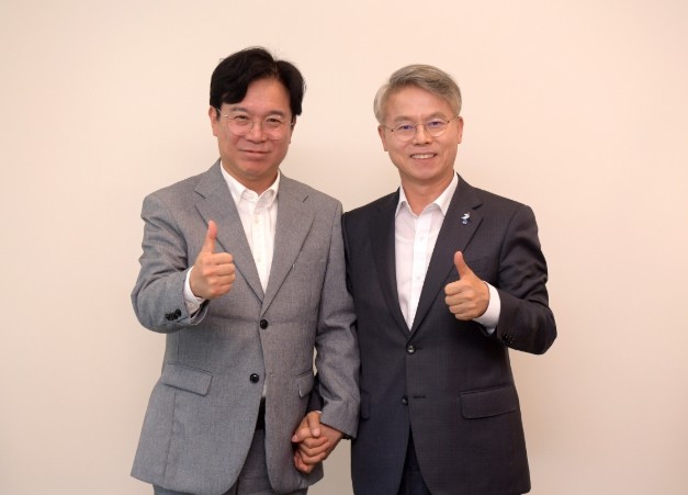 민형배 전남광주통합특별시장, 김영훈 ...