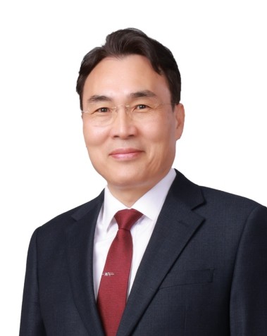 이종욱 의원, 학생은 줄고 교육청 1...