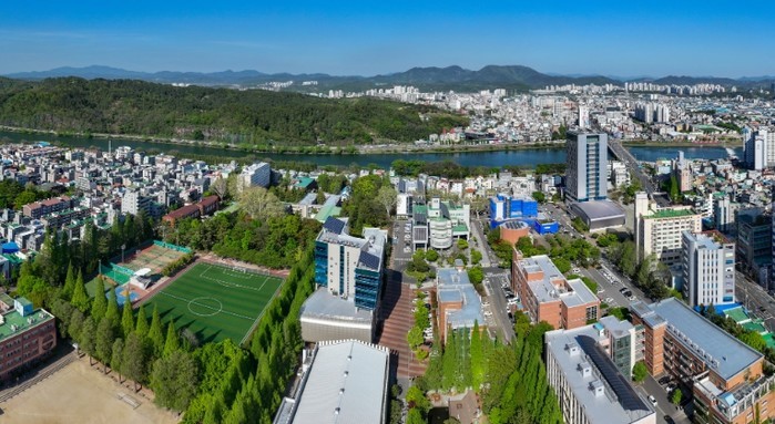 주차장 무료 개방에 453억 스타트업...