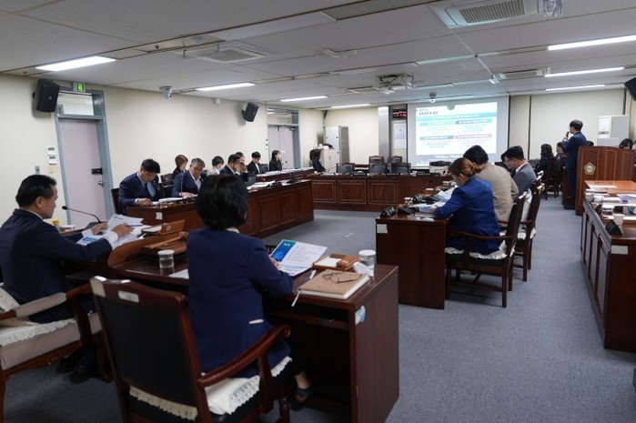 음성군의회, 10월 정례의원간담회 개...