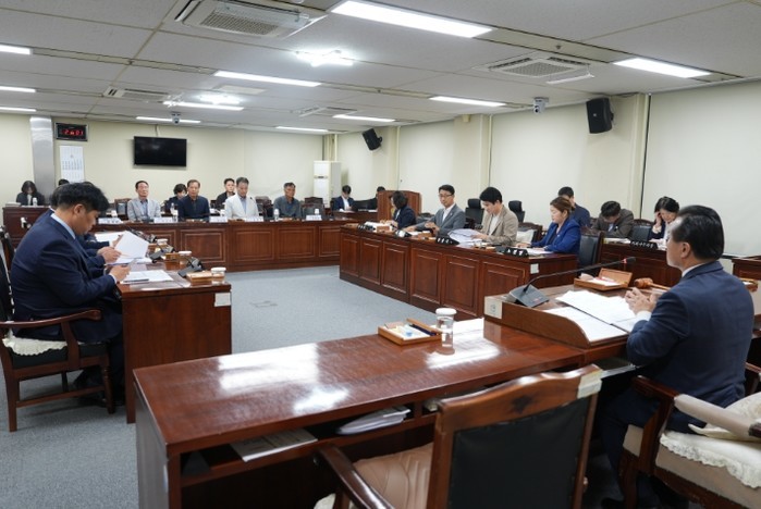 음성군의회, 10월 정례의원간담회 개...