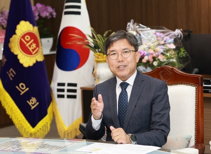 충북도의회 이상식 의장 “의원·상임위...
