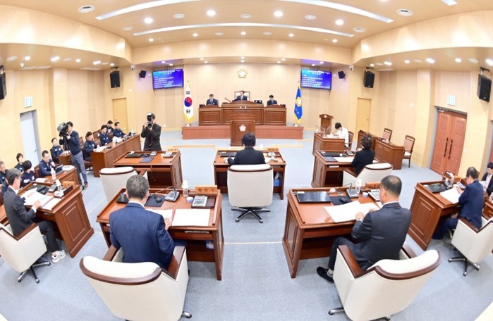 청송군의회, 제291회 임시회 마무리...