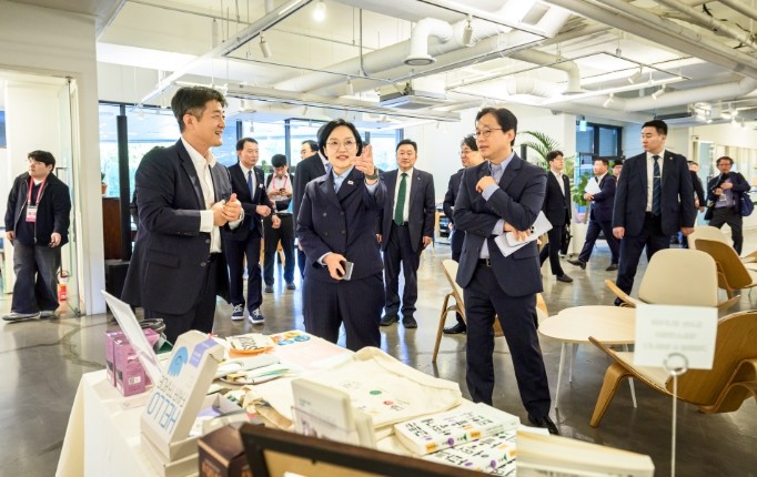 한성숙 국무총리, 주택공급 현장점검(...
