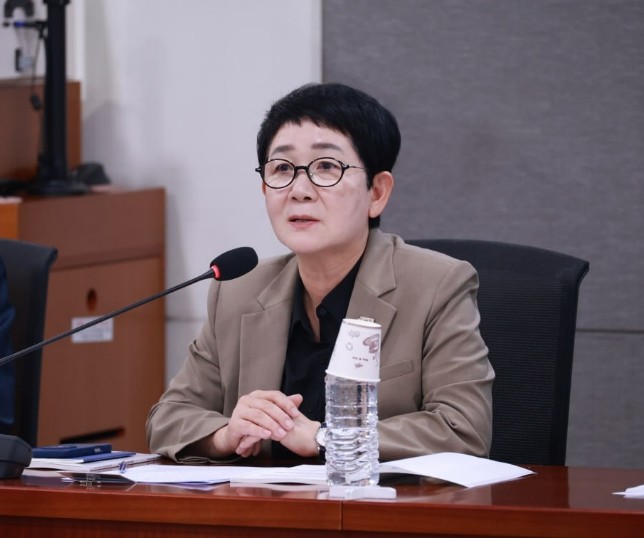 박정현 의원,  땀 흘려 가꾼 농산물...