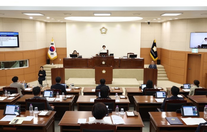 제289회 유성구의회 임시회 개회