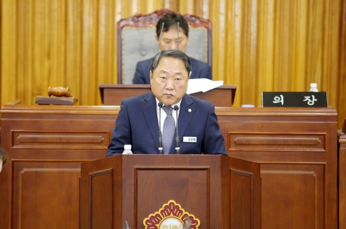 영광군의회 김관필 의원, 농촌 빈집의...
