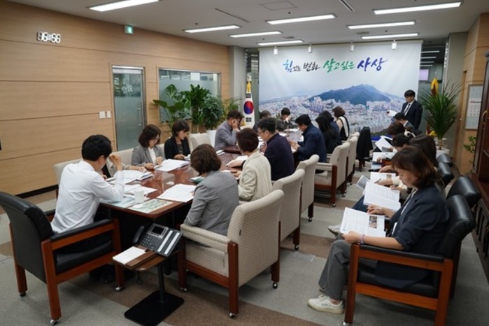 ‘스쳐가는 관광에서 머무는 관광으로’...